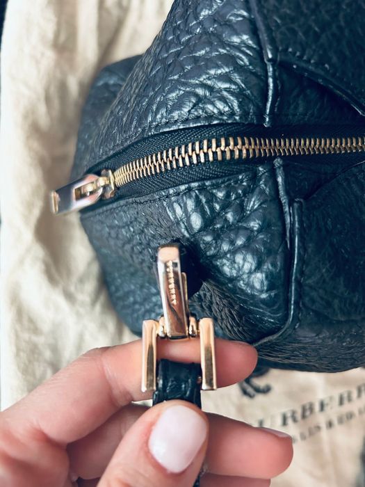 Geanta Burberry din piele