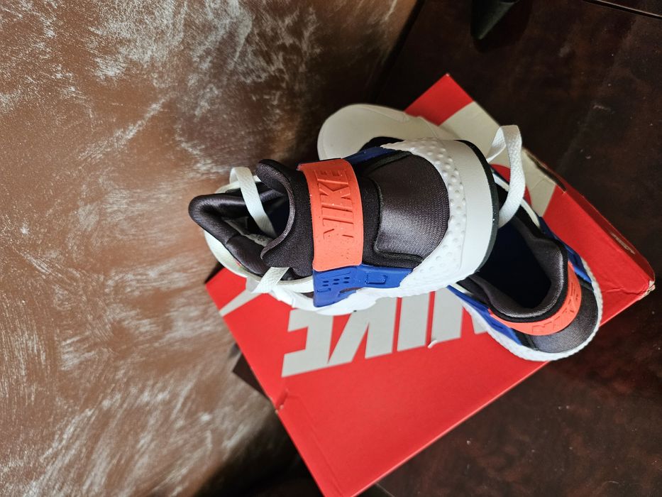 дамски маратонки NIKE  huarache