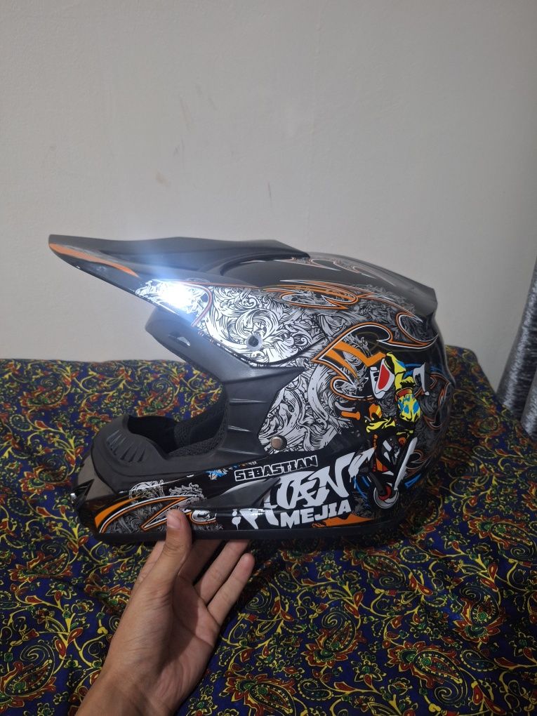 Moto shlem sotlad
