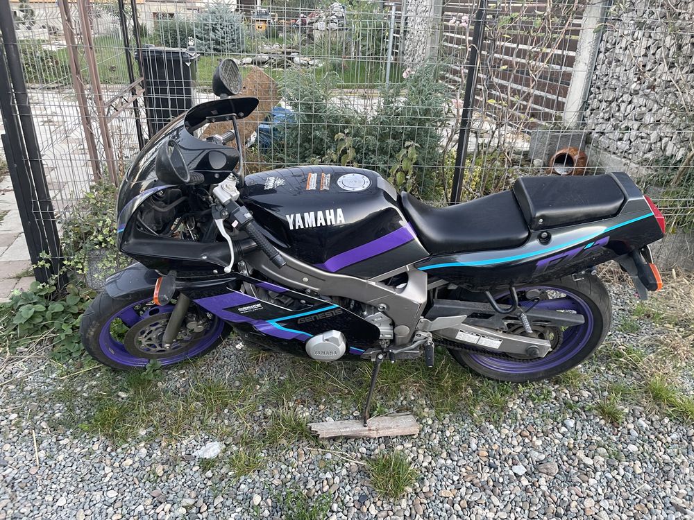 Yamaha fzr 600 Genesis