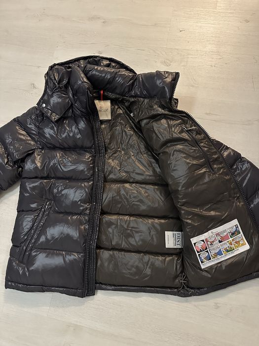 Geaca Moncler puf de gâscă 2025