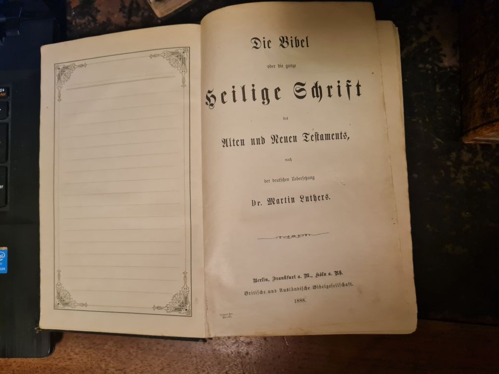 Biblie veche 1888 în Germana tradusa de M Luther