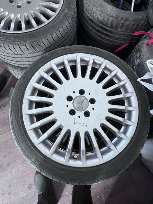 Мерседес 221 ге диск сатылады. 255/40/19