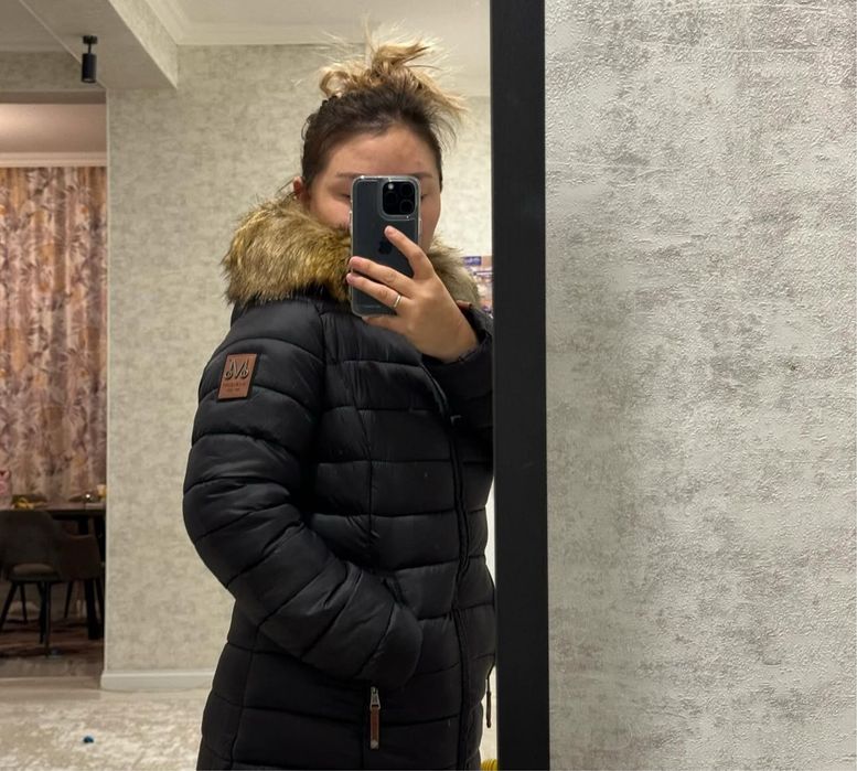 Роскошная зимняя женская  куртка The Marikoo.