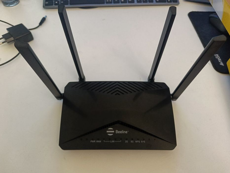 Роутер WiFi / маршрутизатор / модем
