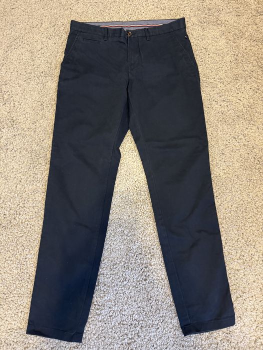 Pantaloni chino Tommy Hilfiger cream si navi Originali