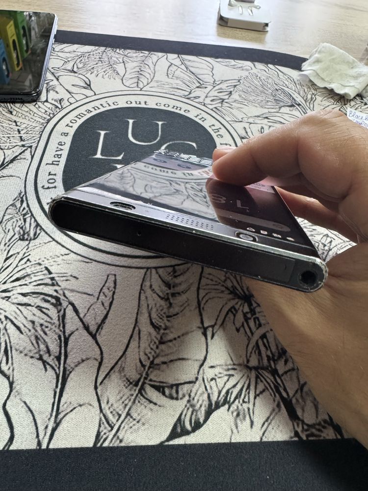 BlackBerry KeyOne 64gb - отличен
