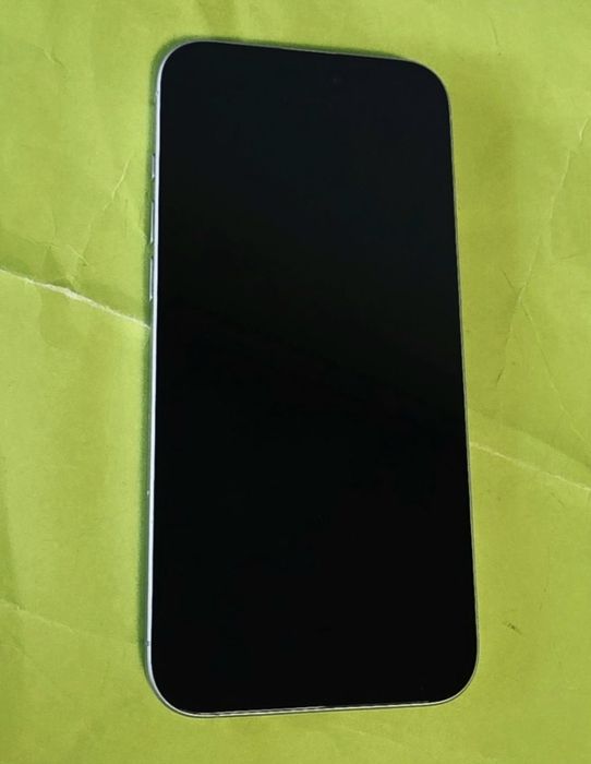 ***256GB iPhone 16 Plus Yettel Гаранция 2027г. White | Бял 16+