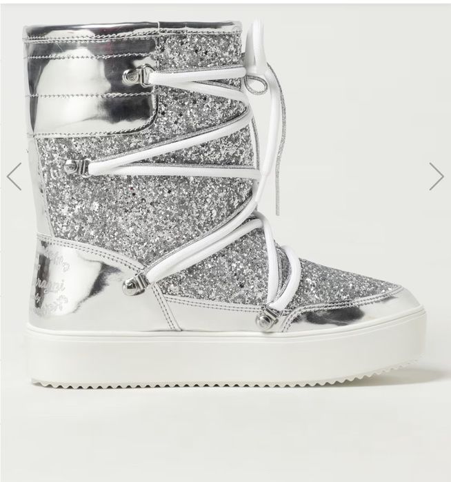 Chiara Ferragni -апрески