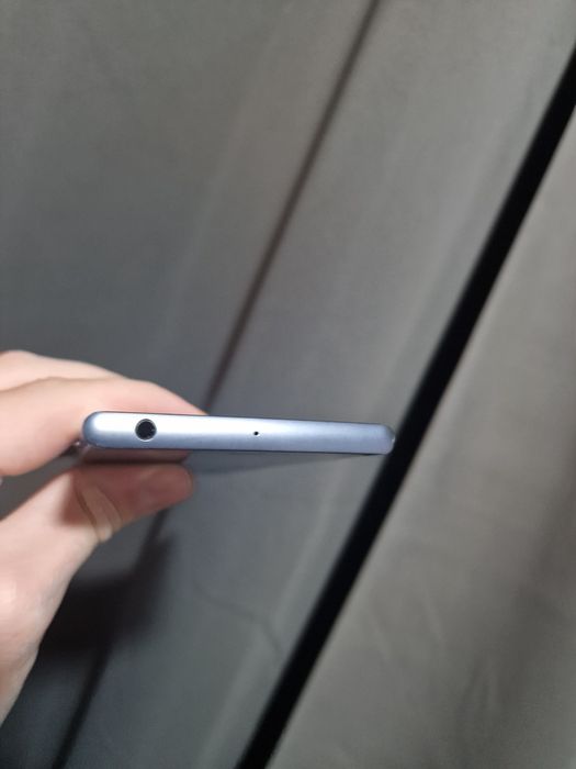 Sony Xperia XZ1 64gb/4gb ram