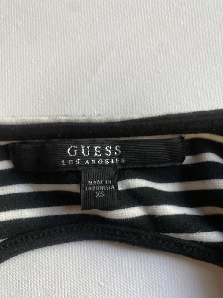 Много сладки блузки Guess LA