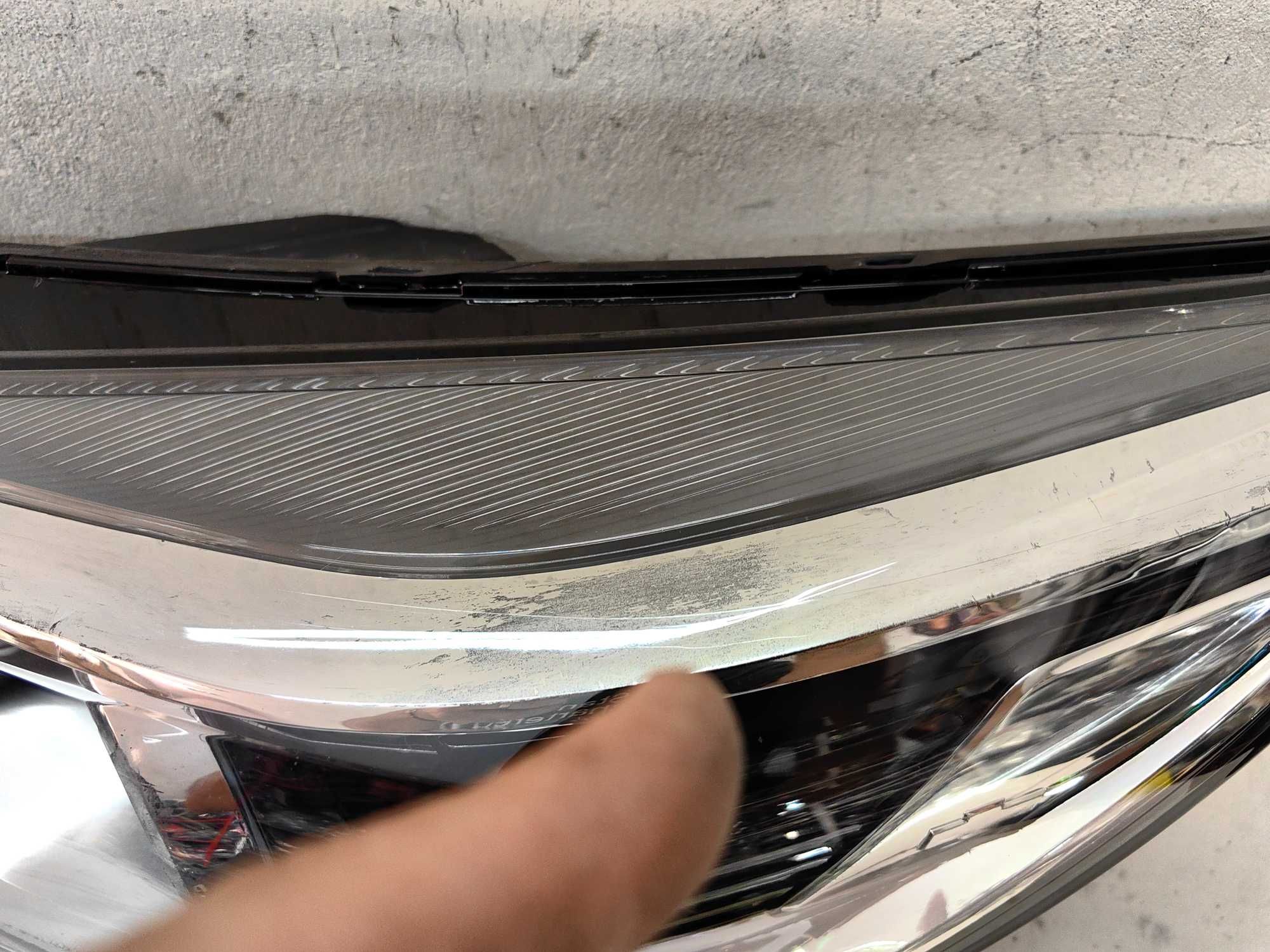 Оригинален фар Шевролет Chevrolet Malibu Xenon