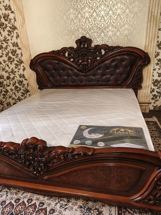 Dubayiski spalni sotiladi