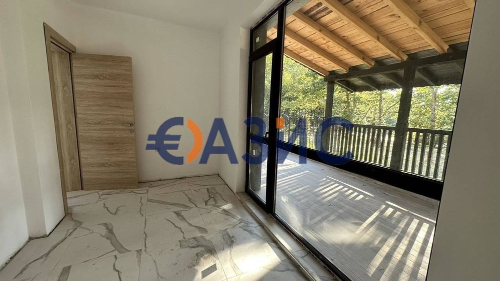 3-стаен апартамент с огромна тераса, Грин Парадайз 5, Приморско - 102