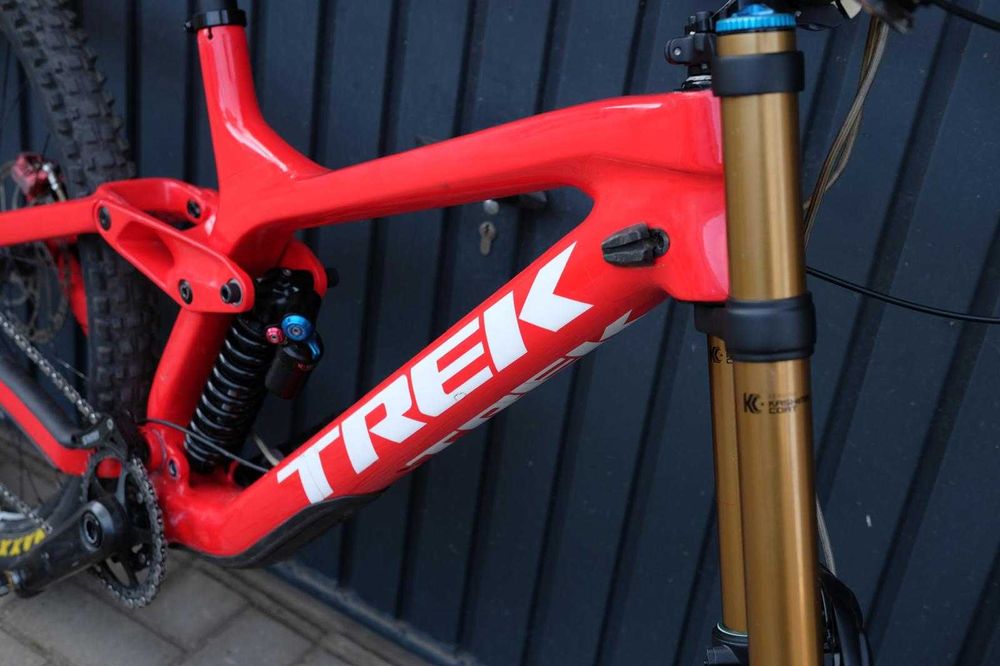 Trek Session 9.9 2021 Carbon