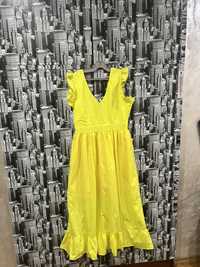 Дълга жълта рокля - нова