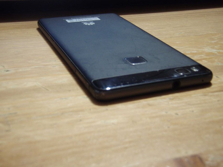 Huawei P9 Lite VNS-L31 ROM 16 Gb RAM 3 Gb, functional in orice retea