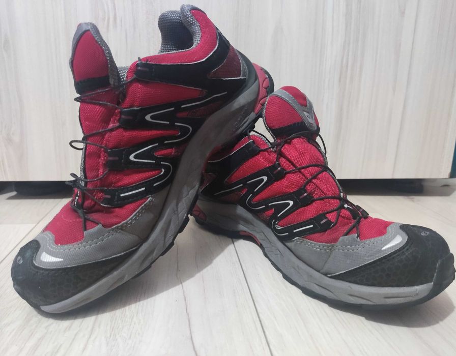 SALOMON 37 обувки