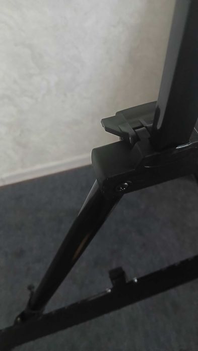 Doska stoyka temir ayoq doska uchun