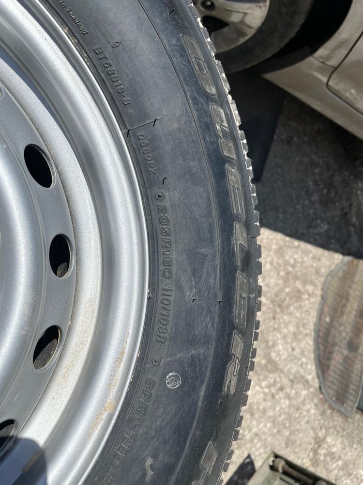 Bridgestone dueler h/t 205/r16c