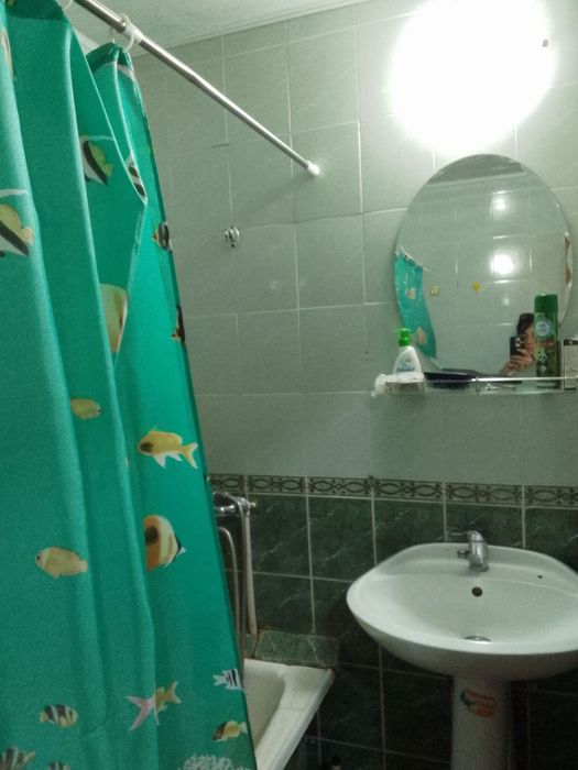 Кушбегида 4 хонали кваритарасини 1 хонаси