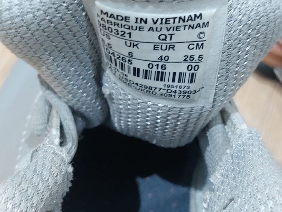 Încălțăminte sport masura 38 noi