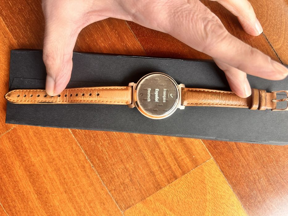 GARMIN Lily 2 смарт часовник-fitness tracker