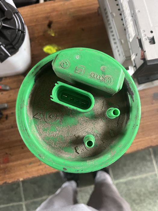 Pompa benzina 1,6 fsi bora golf 4