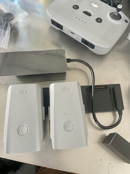 Дрон DJI Air 2S fly more combo 3 батерии, филтри, чанта, заряден хъб