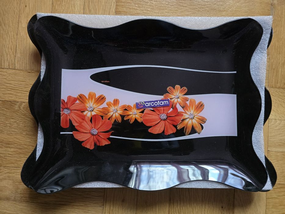 Големи десертни чинии