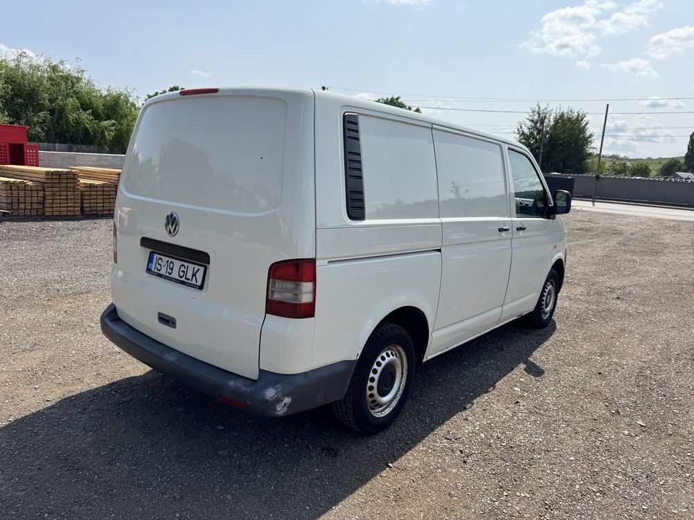 Volkswagen transporter/ T5/ schimb autoutilitara cu cherestea