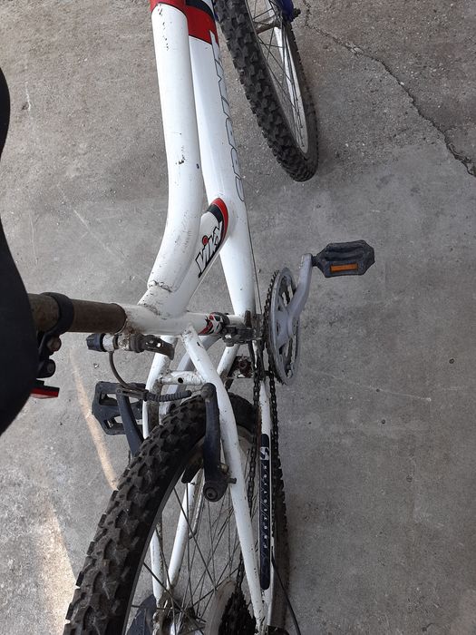 Продавам детско/тийнейджърско колело