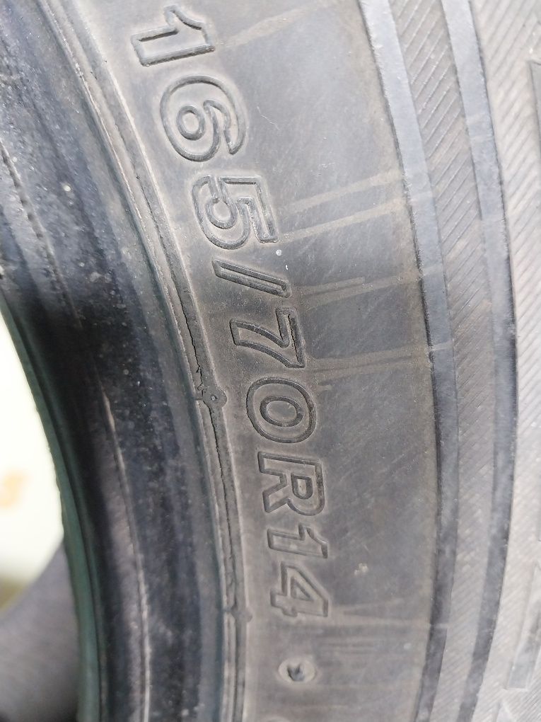 Шина Bridgestone studless BLIZZAK VRX 165/70r14