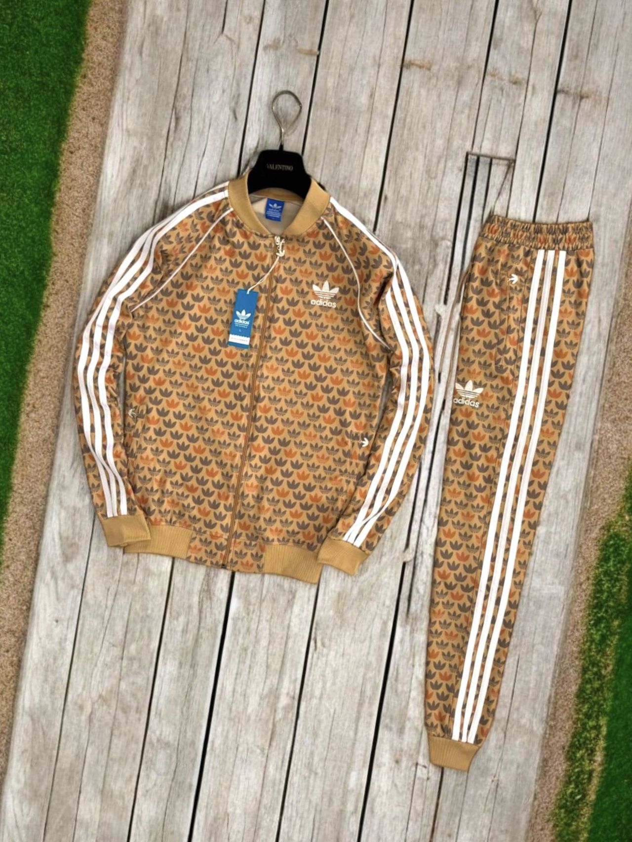Trening Barbati Sigla Cusuta Adidas