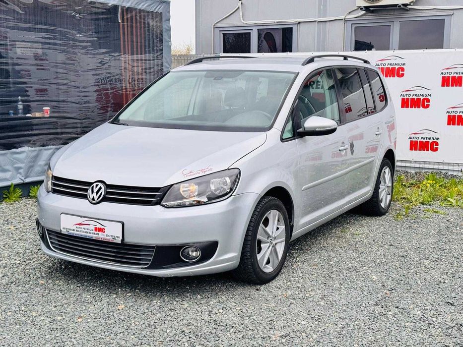 VW Touran 1.6 TDi 105 Cp 2011 cu 7 Locuri Rate sau Cash