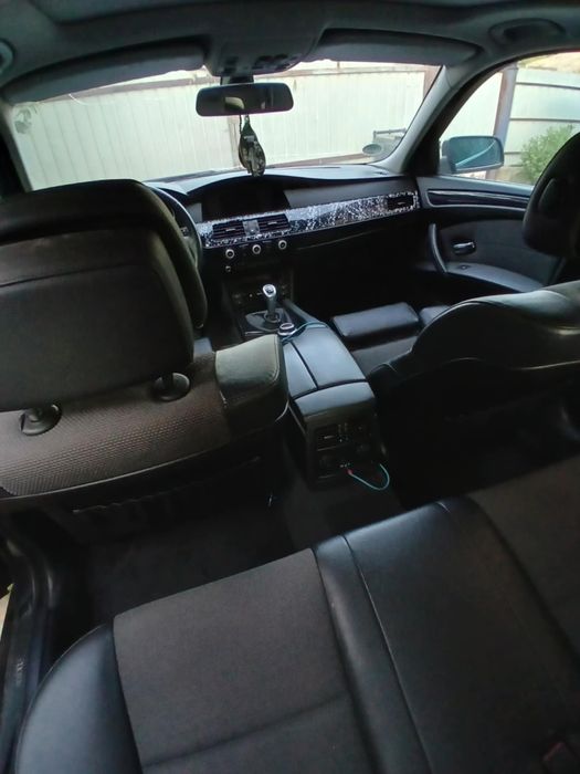 BMW 520i facelift 2008-2009