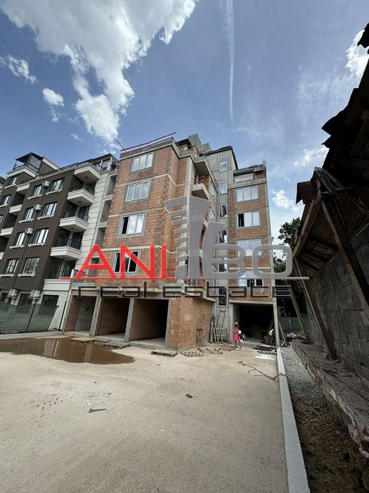 Продава се Двустаен апартамент в София, Сердика - 77 кв.м за 2194 €/кв.м - Снимка #1