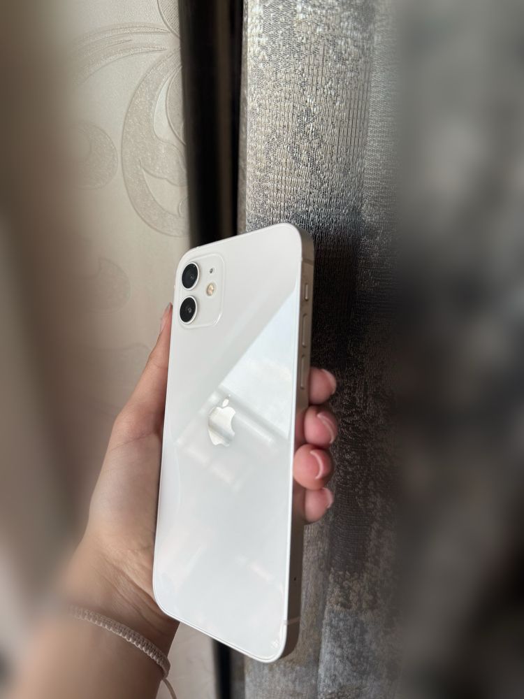 Iphone 12   64GB