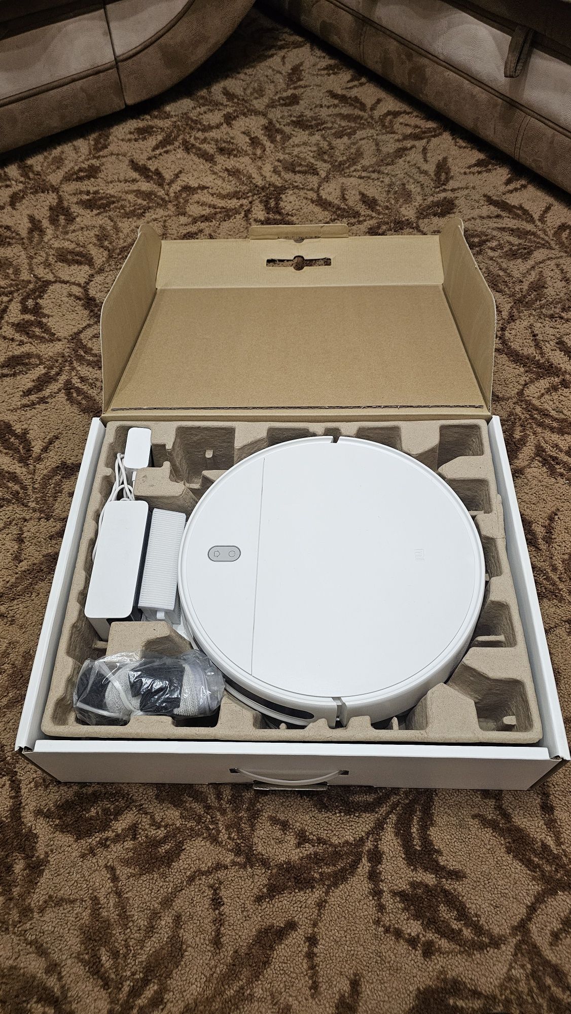 Робот пылесос Mi robot