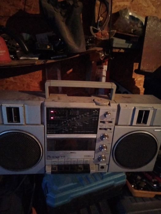 Radiocasetofon Sanyo M9815K