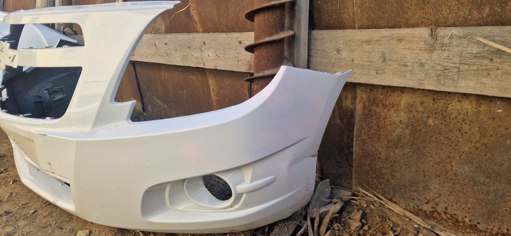 Бампер от кобальтта