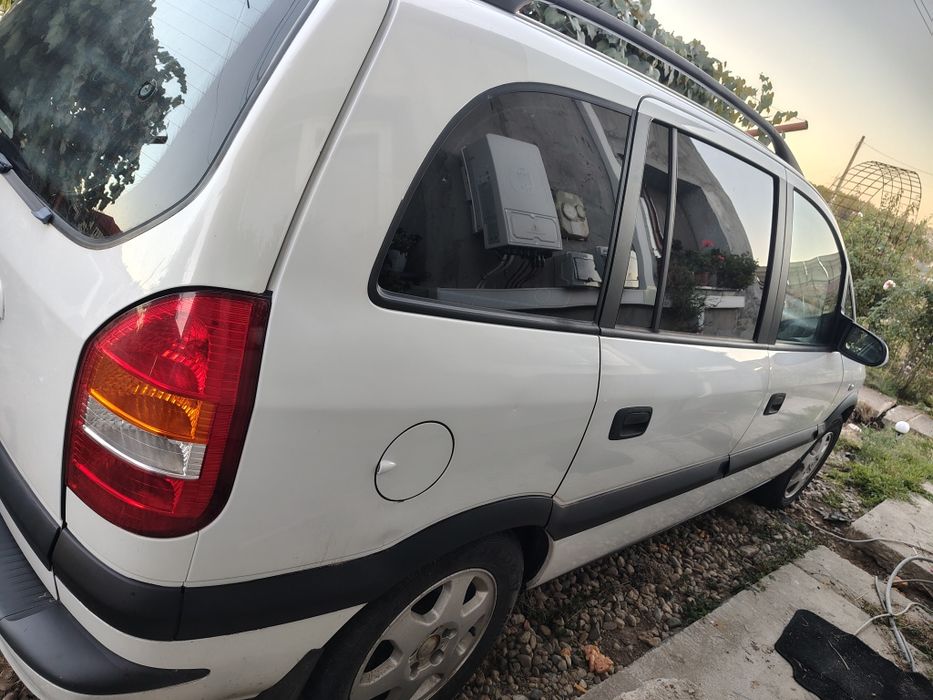 Opel Zafira a motor 1.6 euro4