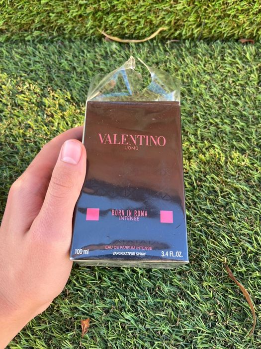 Valentino Born In Roma Uomo intense