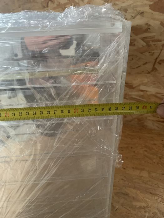 Vitrine plexiglas , makete auto ‘