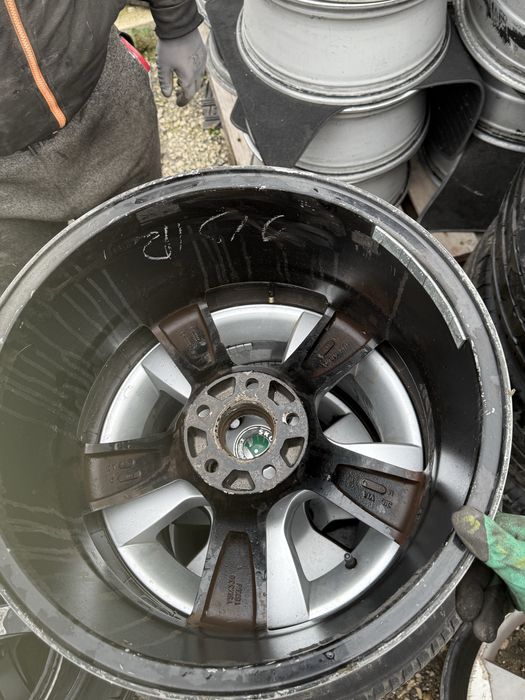 1бр Джанта 18'' пукната Rotor Audi 5х112 8j et45 брой