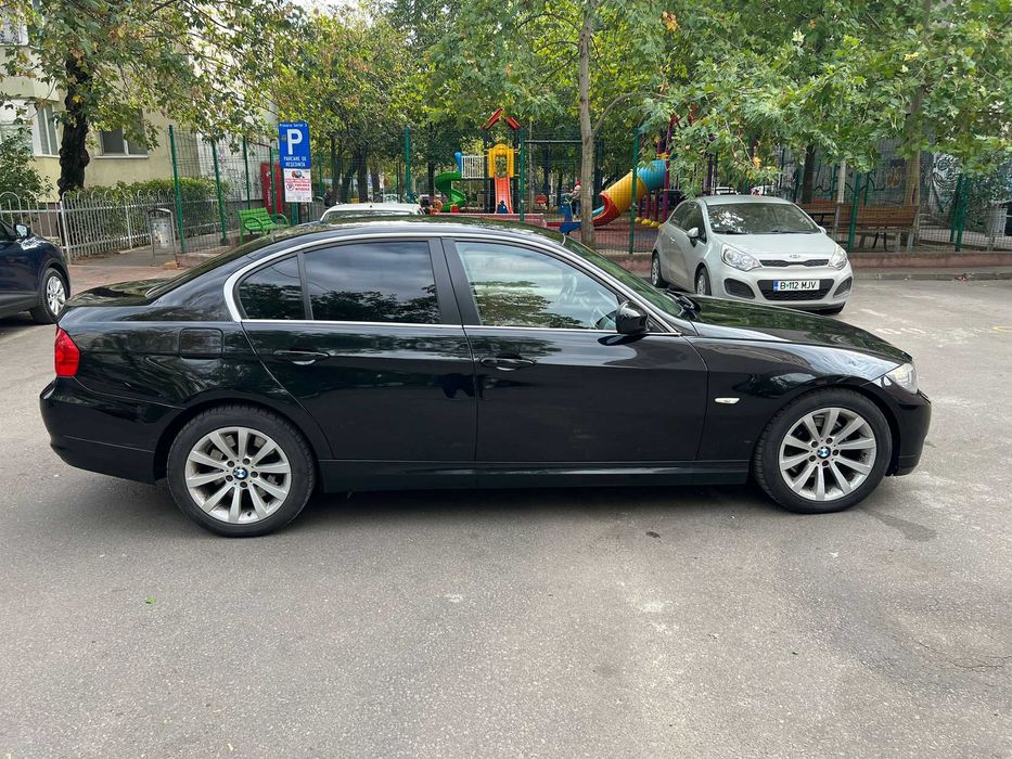 Bmw E90 facelift 325d 2009