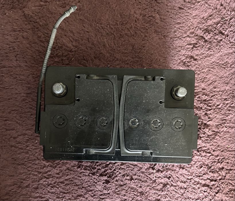 Baterie auto RENAULT