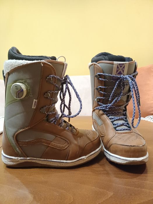 Сноуборд обувки Vans Ferra Hana Beamian 39 номер, 25см стелка