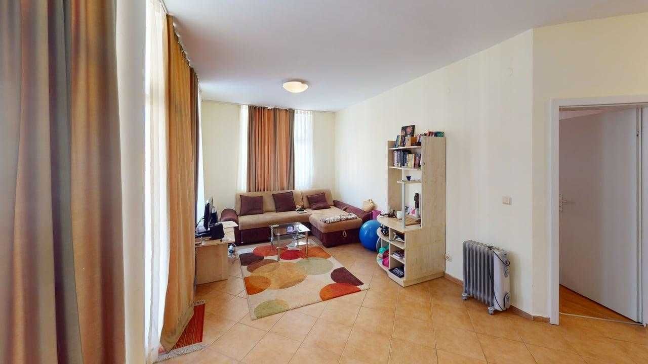 Продава се Тристаен апартамент в к.к. Слънчев бряг - 90 кв.м за 1167 €/кв.м - Снимка #2