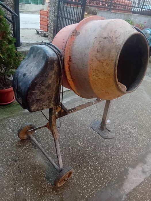 Бетонобъркачка 190 литра